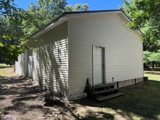 $194,900 | 7658 North Johnson Road, Irons, MI 49644