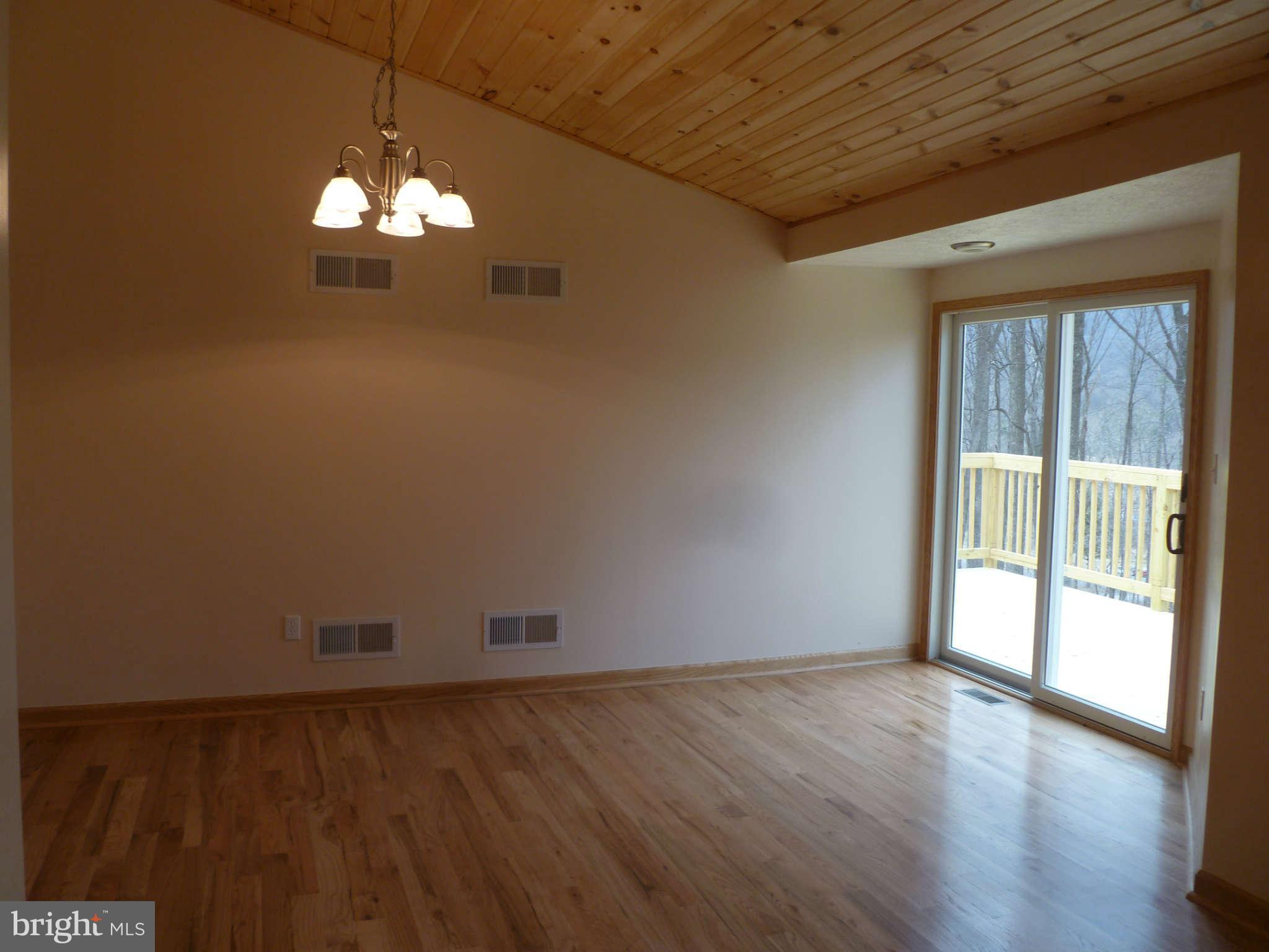 5799 Cold Run Valley Road Berkeley Springs, WV 25411 - Photo 16 of 27 Dining Room