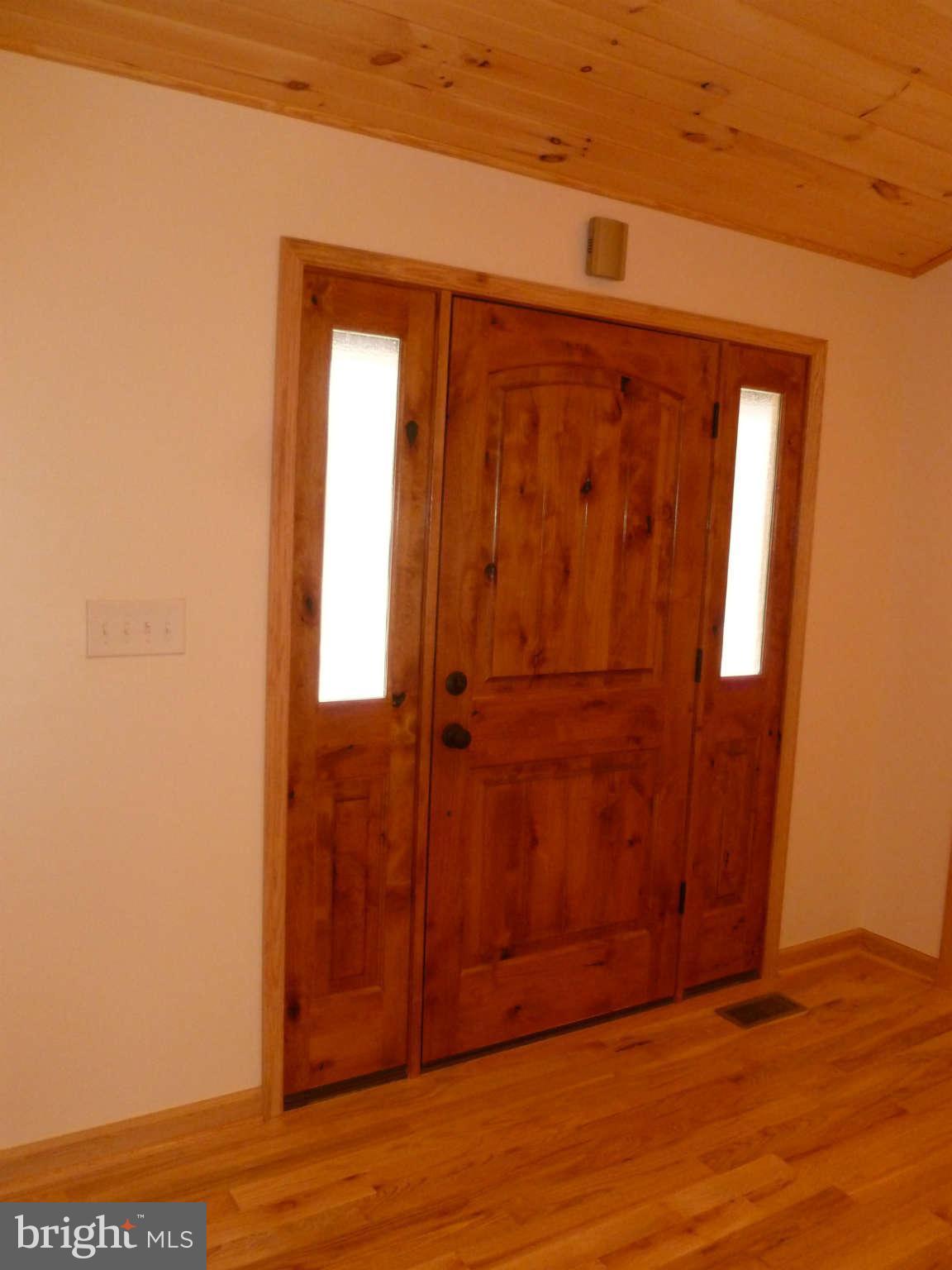 5799 Cold Run Valley Road Berkeley Springs, WV 25411 - Photo 17 of 27 Interior (General)