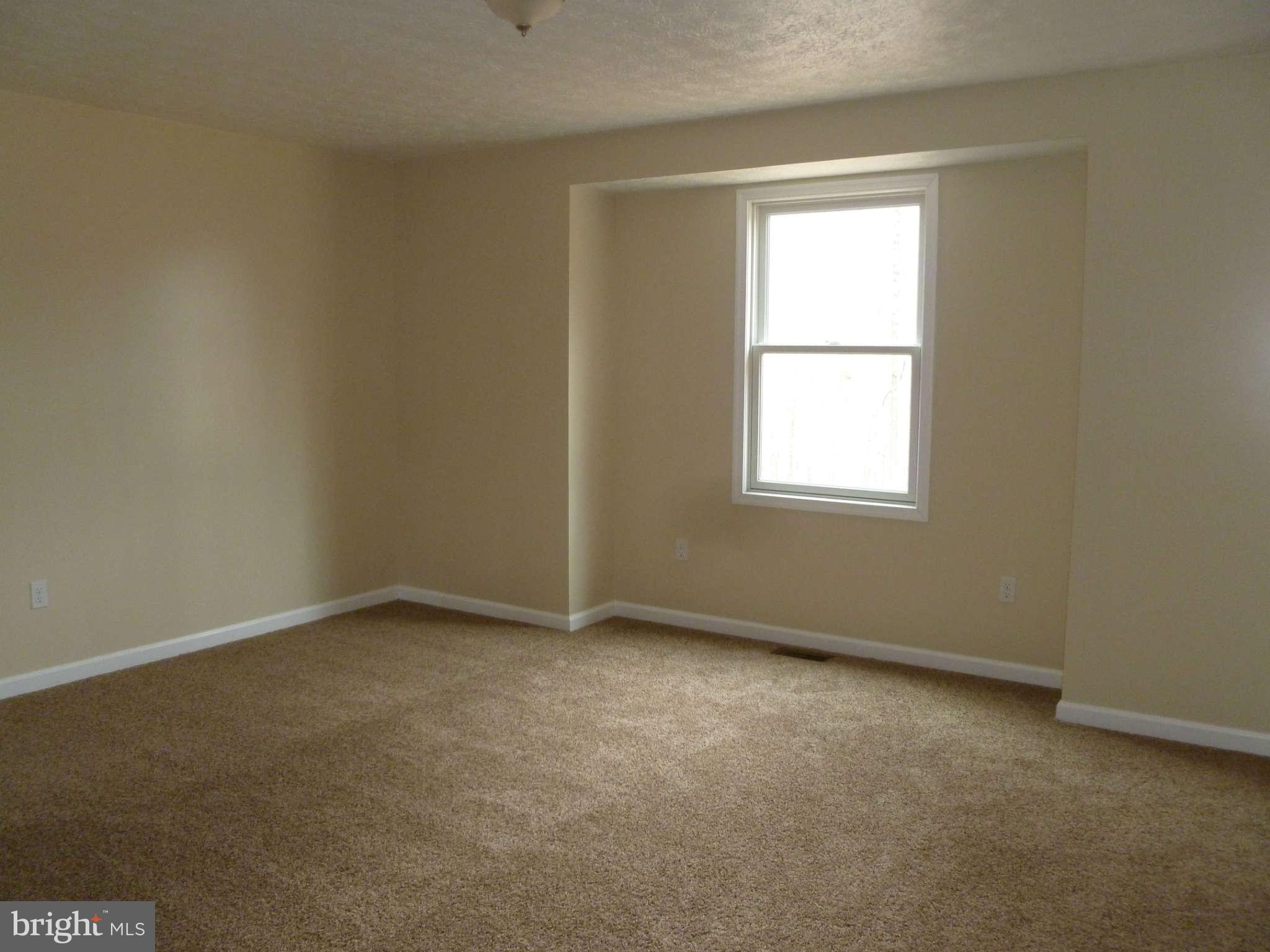 5799 Cold Run Valley Road Berkeley Springs, WV 25411 - Photo 25 of 27 Bedroom (Master)