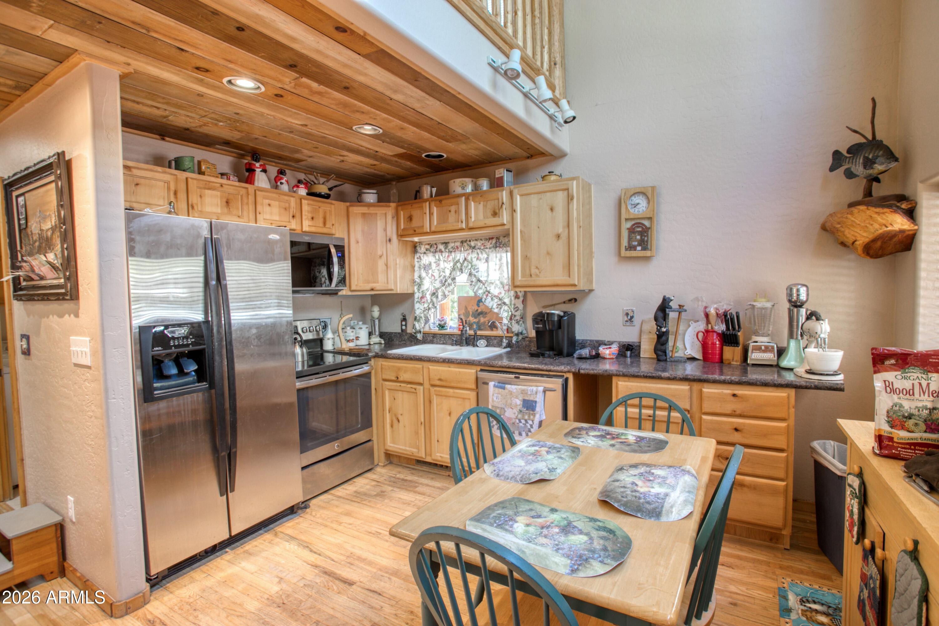 2741 Spring Drive Lakeside, AZ 85929 - Photo 7 of 30
