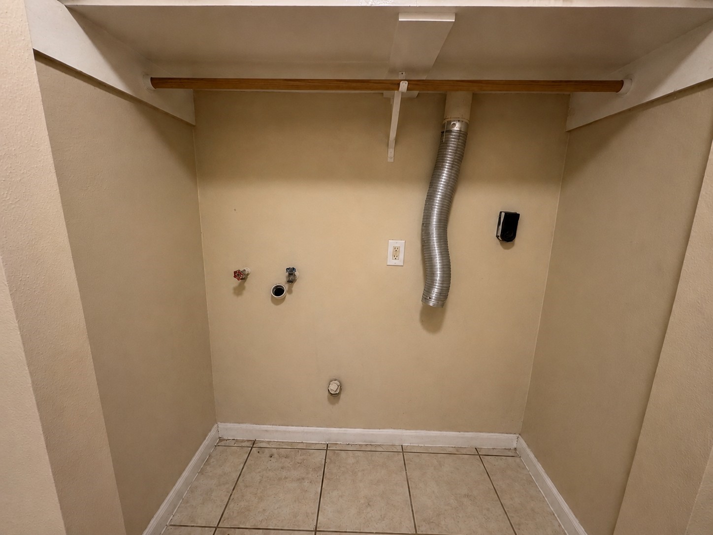 615 Cole Street Webster, TX 77598 - Photo 14 of 20