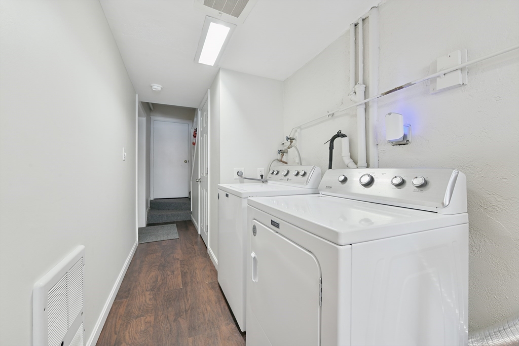 15 St George Street, Unit 1 Boston, MA 02118 - Photo 13 of 15