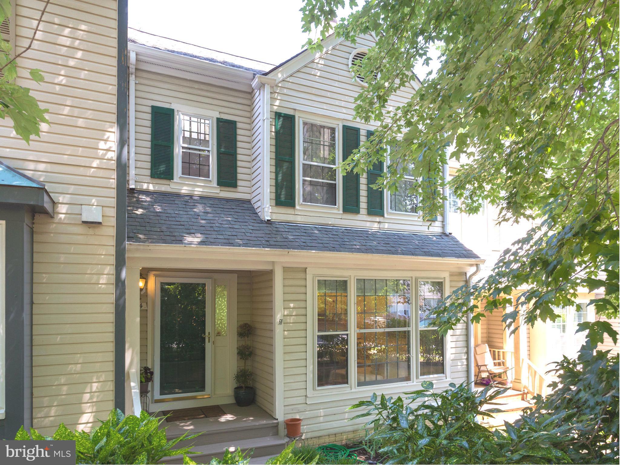 8214 Maple Ridge Avenue Springfield, VA 22153 - Photo 1 of 23 Exterior (Front)