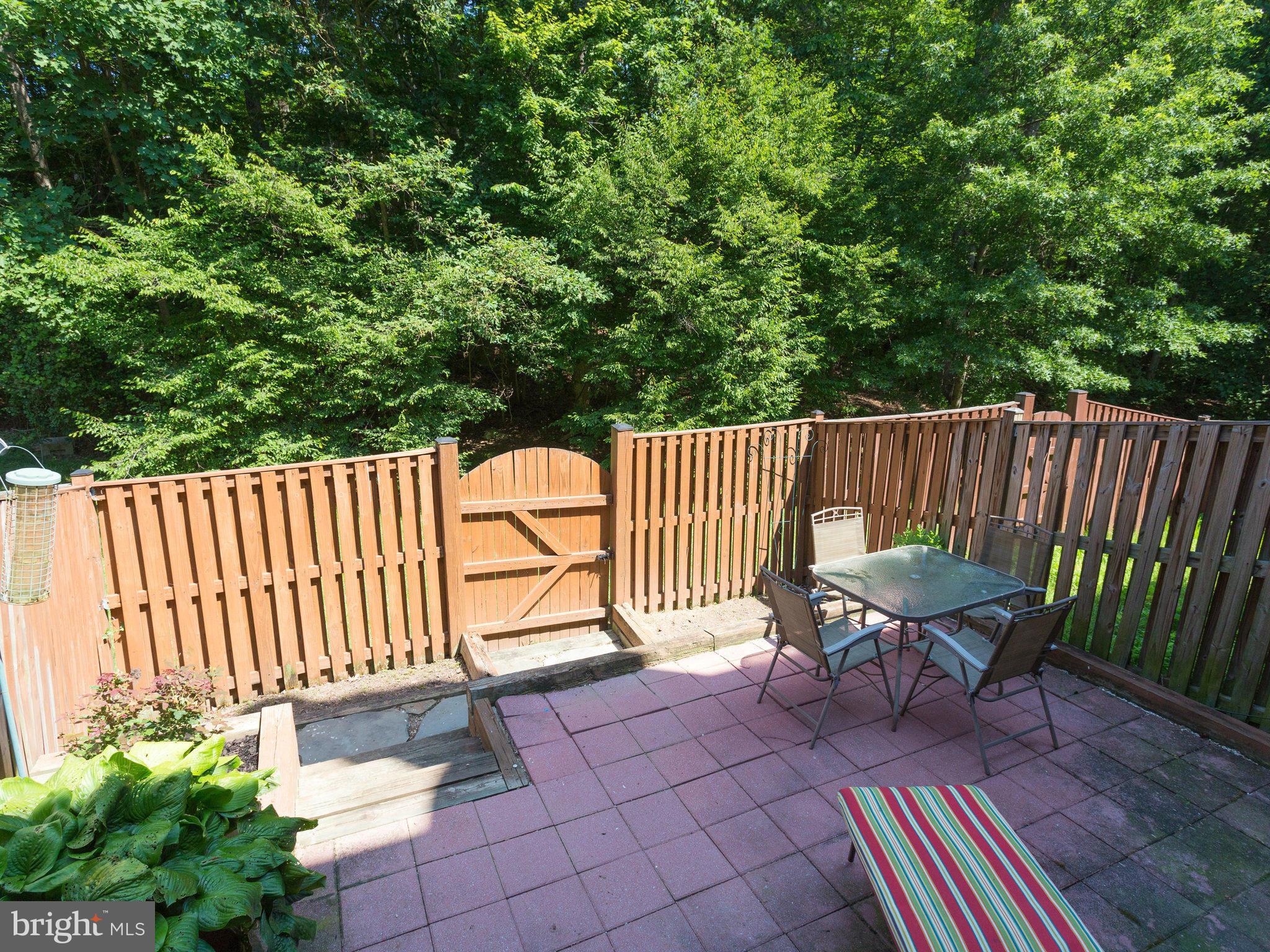 8214 Maple Ridge Avenue Springfield, VA 22153 - Photo 20 of 23 Exterior (Rear)