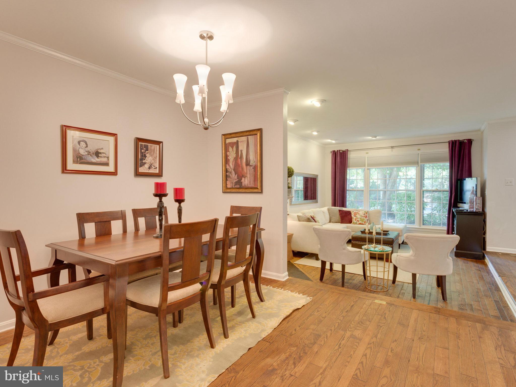 8214 Maple Ridge Avenue Springfield, VA 22153 - Photo 6 of 23 Dining Room