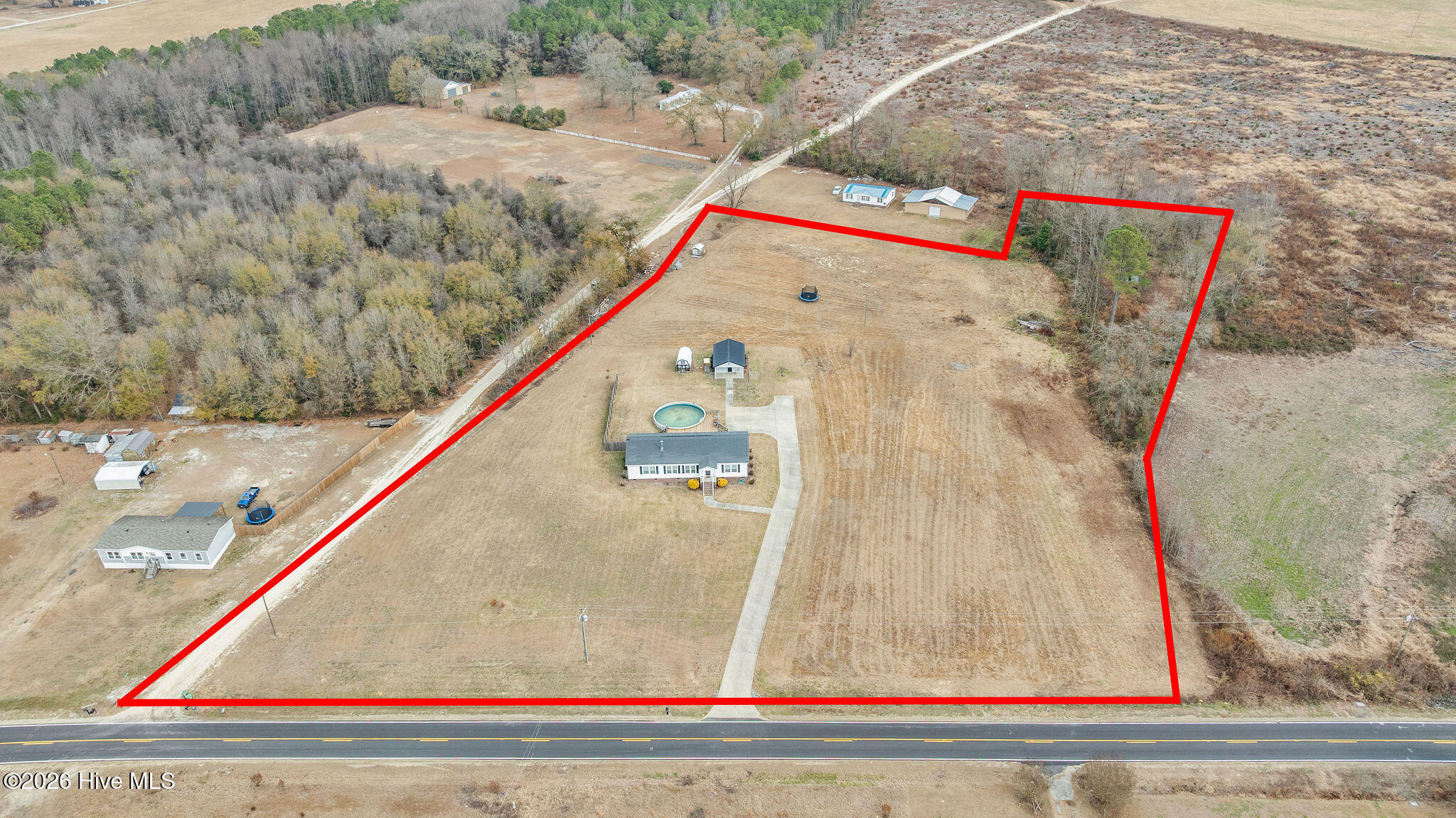 641 Overman Road Goldsboro, NC 27530 - Photo 3 of 24 DJI_0191_ApproxLotLines