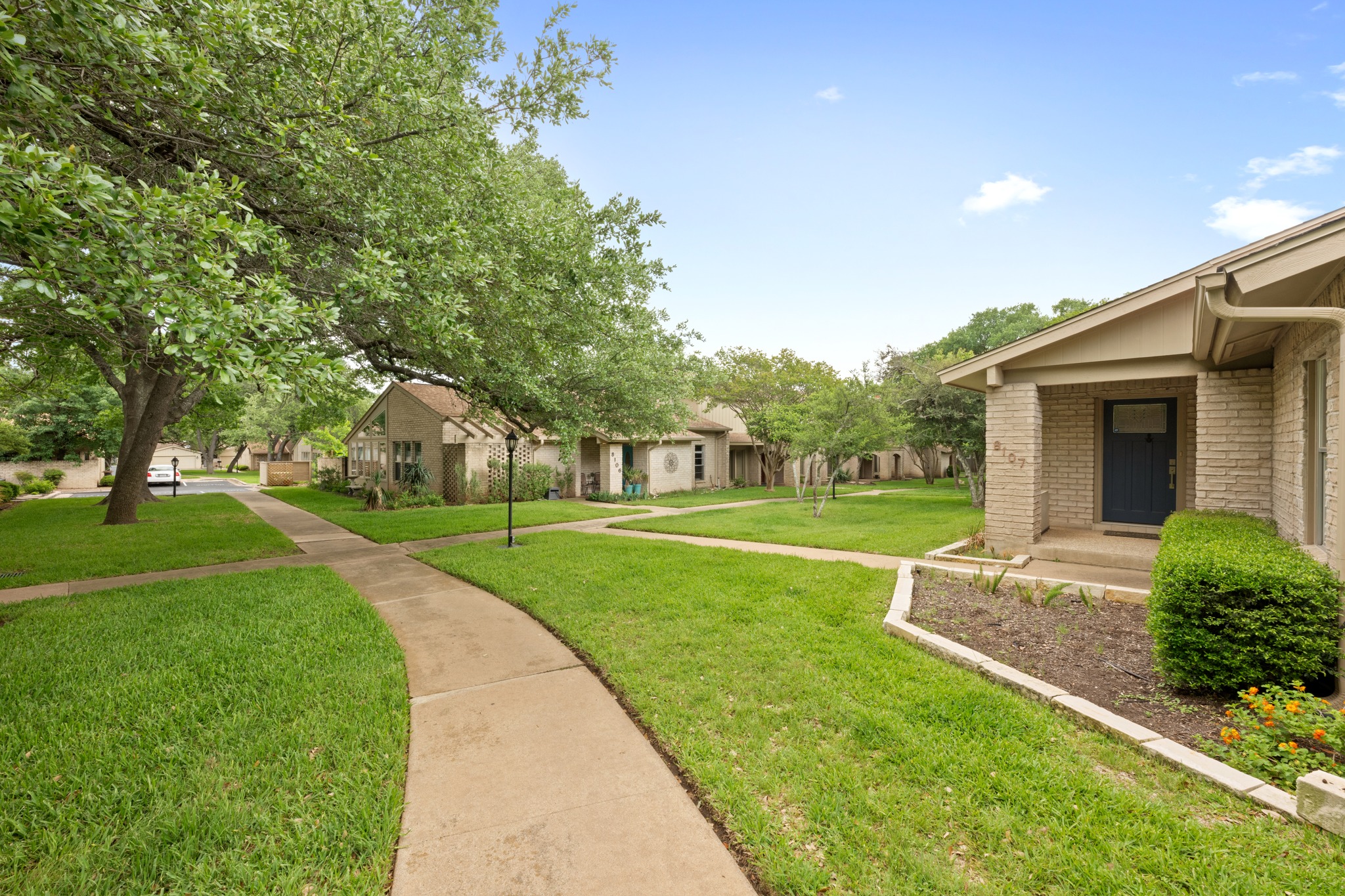 8107 Middle Court Austin, TX 78759 - Photo 3 of 29
