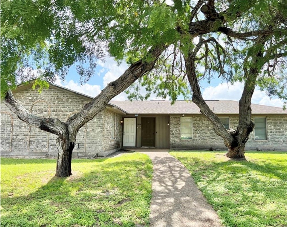 1606 Cimmarron Street, Unit B Portland, TX 78374 - Photo 1 of 1 Exterior