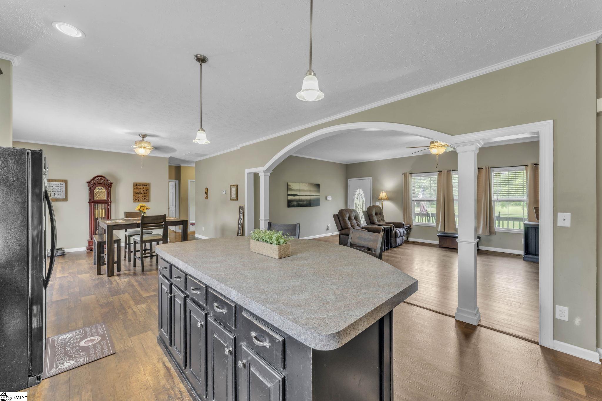 99 Starnes Road Laurens, SC 29360 - Photo 7 of 25 Gallery Image 7