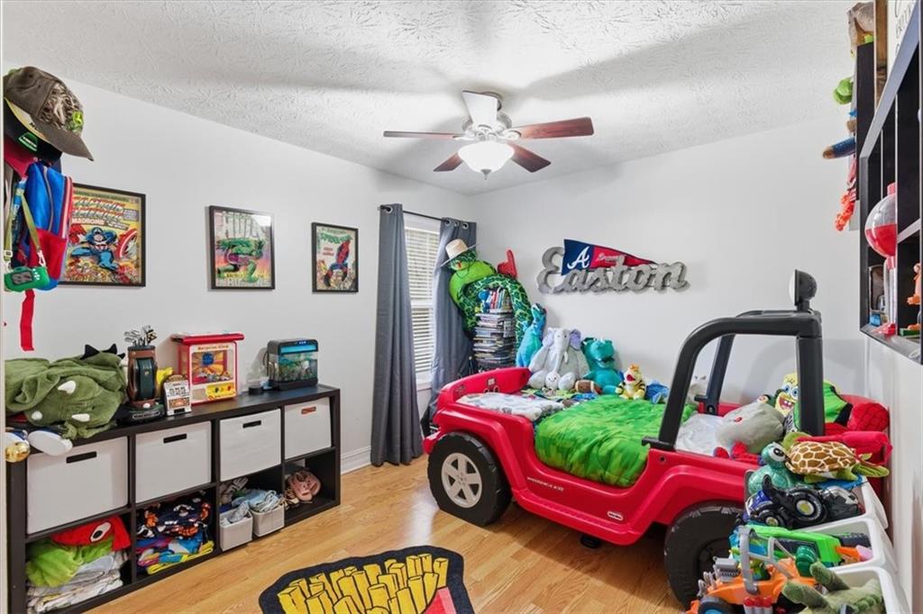 941 Grassdale Road Northwest Cartersville, GA 30121 - Photo 21 of 42 a play room with toys