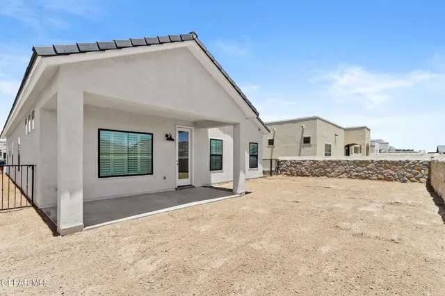 $293,950 | 701 Paseo Dulce Avenue, El Paso, TX 79928