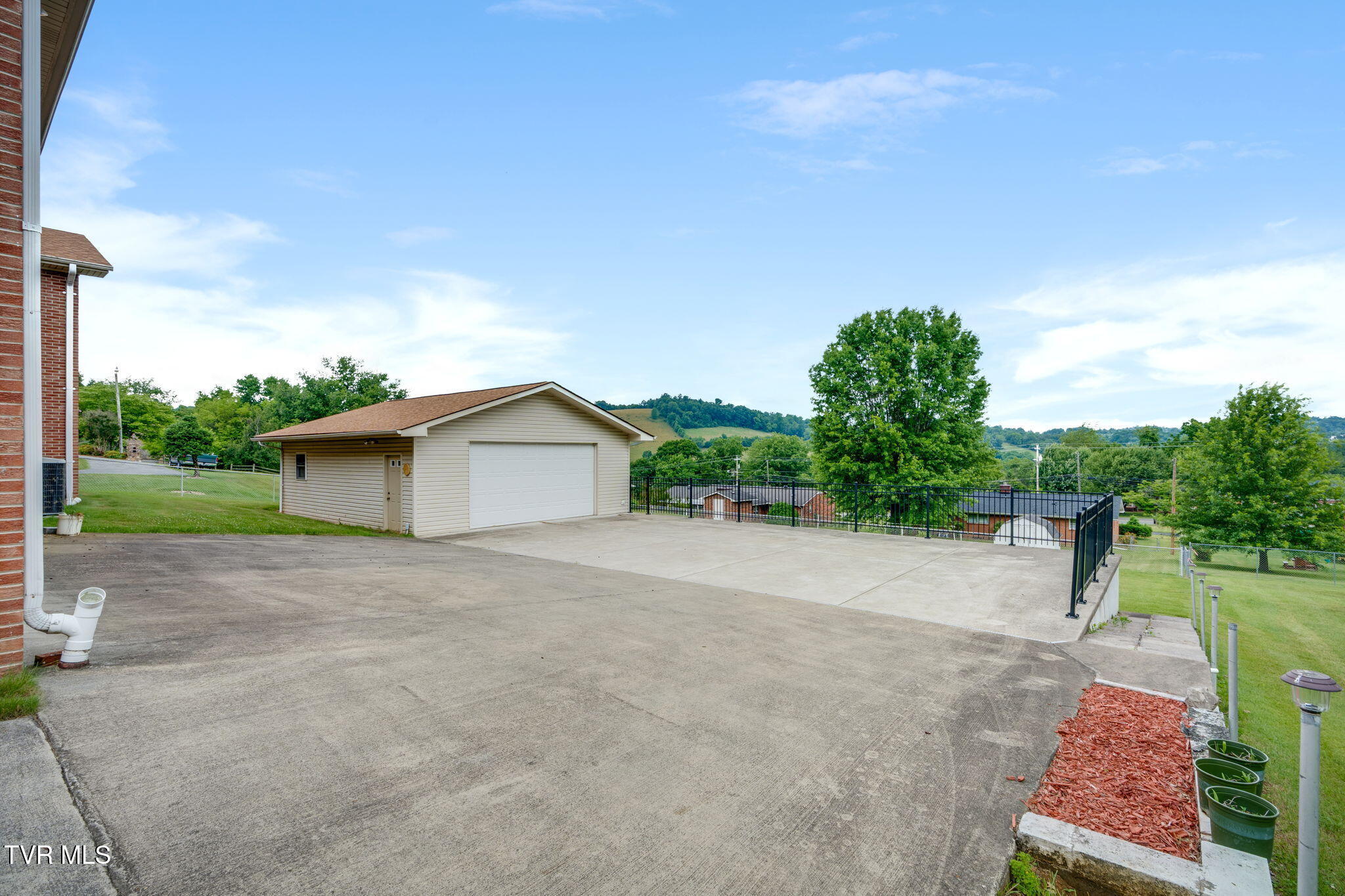1763 Sylvan Hill Road Elizabethton, TN 37643 - Photo 44 of 55 044