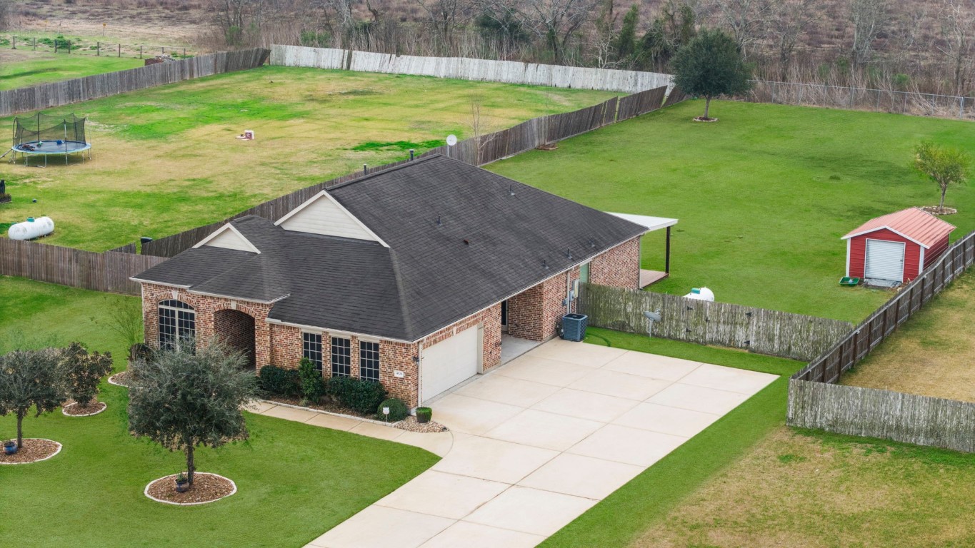 4926 Magnolia Bend Drive Rosharon, TX 77583 - Photo 3 of 27 an aerial view of a house