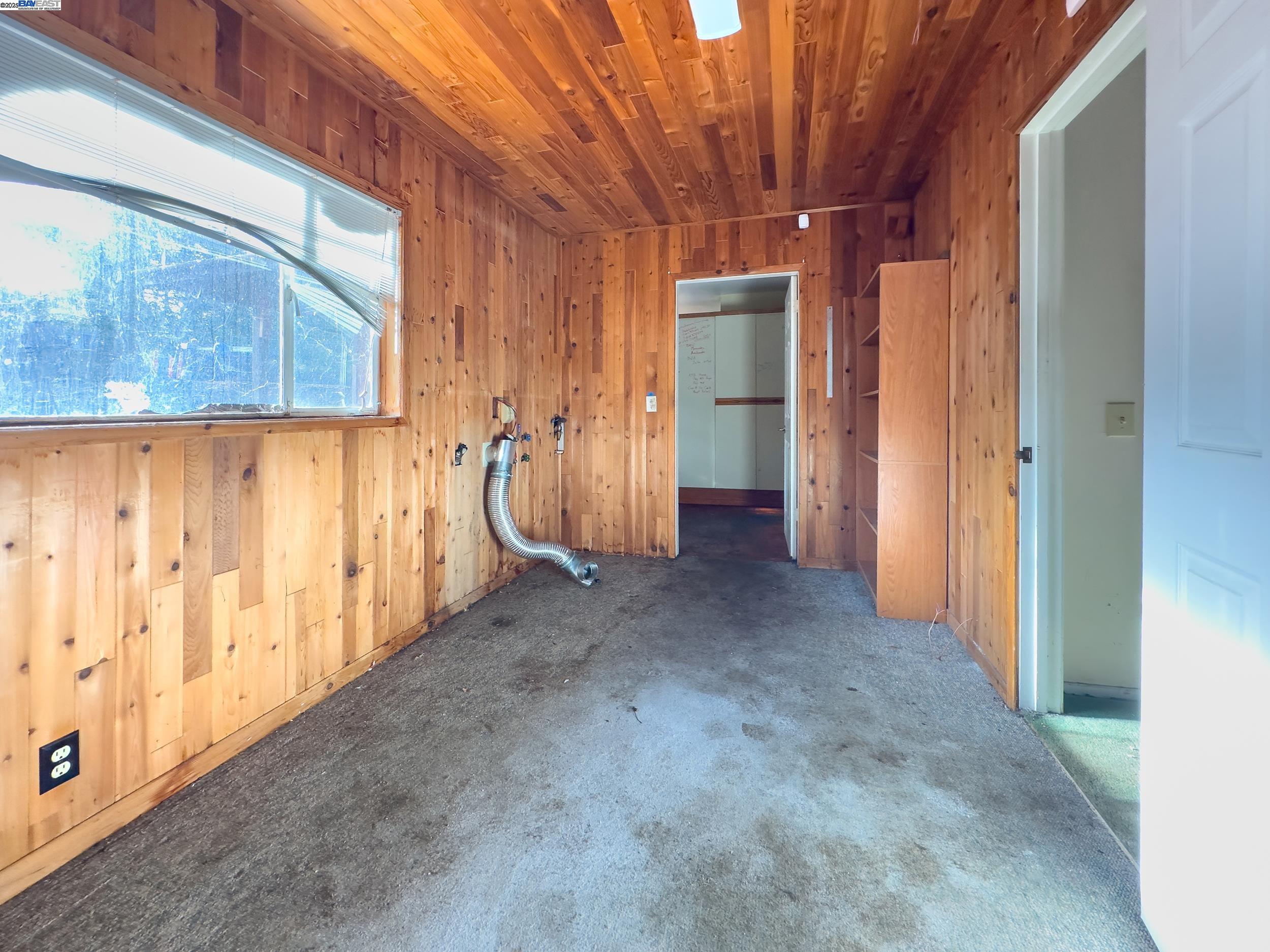 1770 Pleasant Hill Road Pleasant Hill, CA 94523 - Photo 19 of 23 a view of a room with door