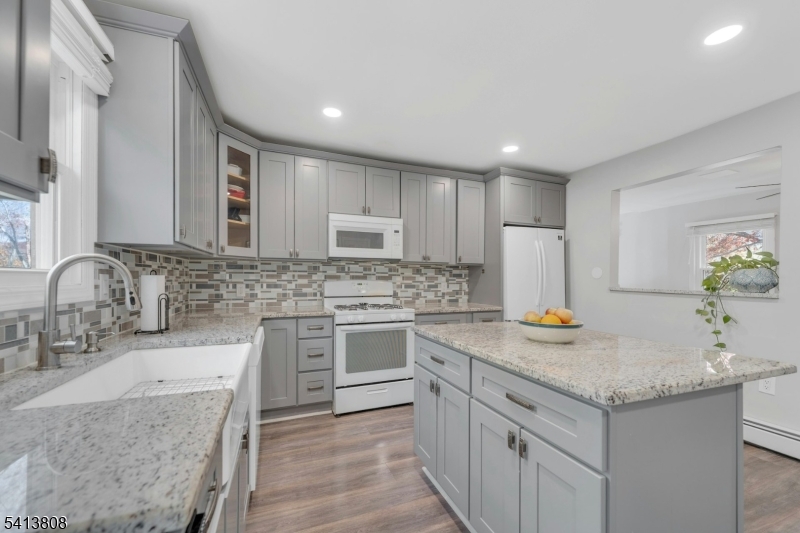 39 Delaware Road West Milford, NJ 07421 - Photo 16 of 41