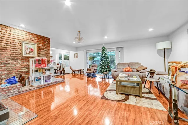 $899,000 | 19831 Gresham Street, Northridge, CA 91324