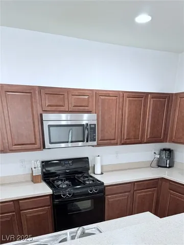 $215,000 | 4437 Dover Straight Street, Unit 302, Las Vegas, NV 89115