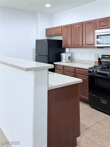 $215,000 | 4437 Dover Straight Street, Unit 302, Las Vegas, NV 89115