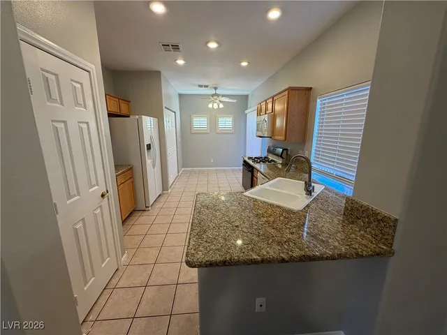 $2,045 | 10608 Tinta Lane, Las Vegas, NV 89144
