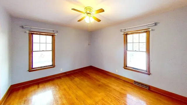 $155,000 | 509 West Williams Street, Kankakee, IL 60901