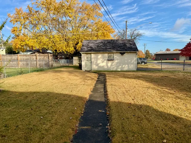 $155,000 | 509 West Williams Street, Kankakee, IL 60901