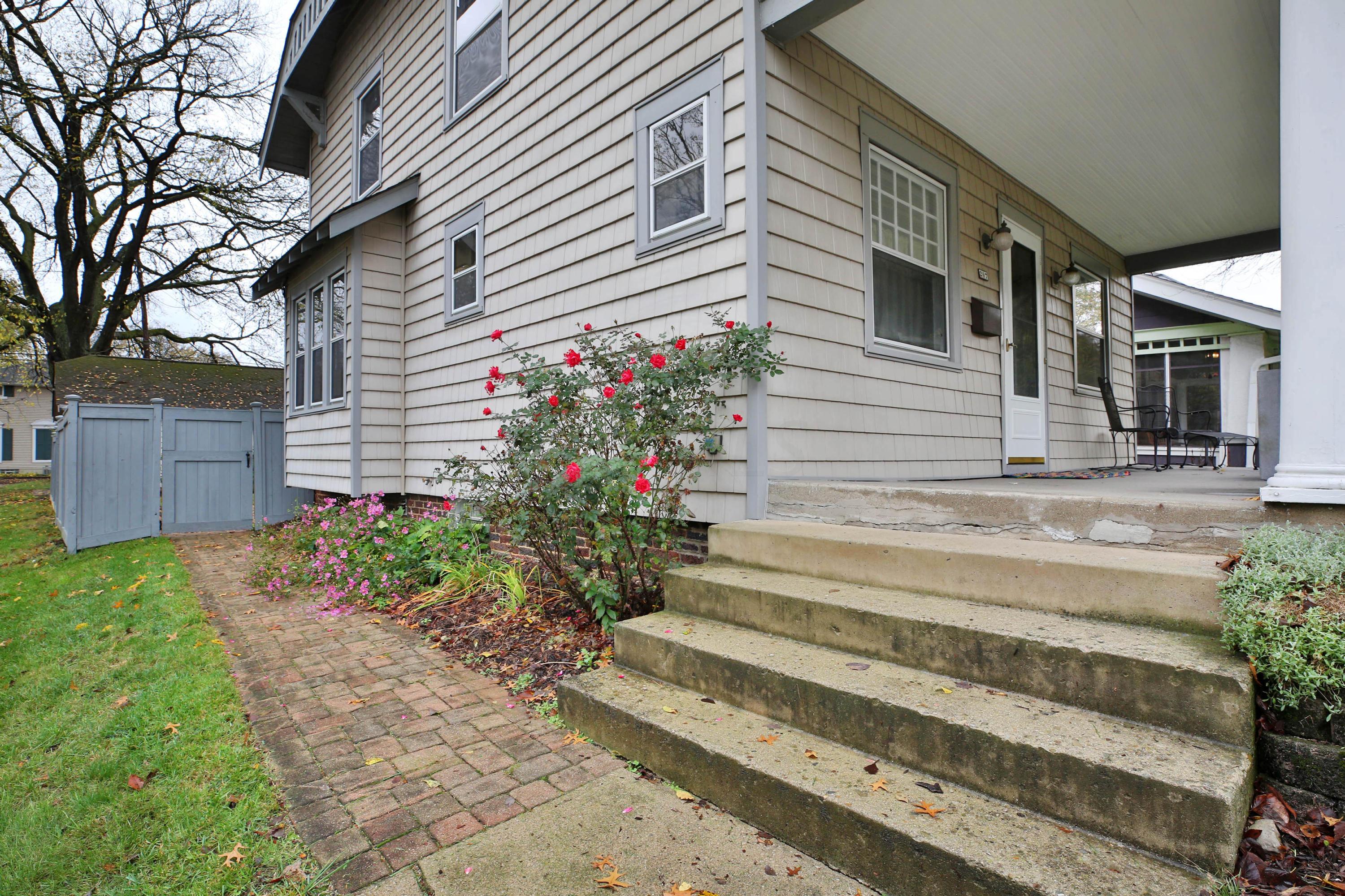207 Brighton Road Columbus, OH 43202 - Photo 4 of 48 Gallery Image 4
