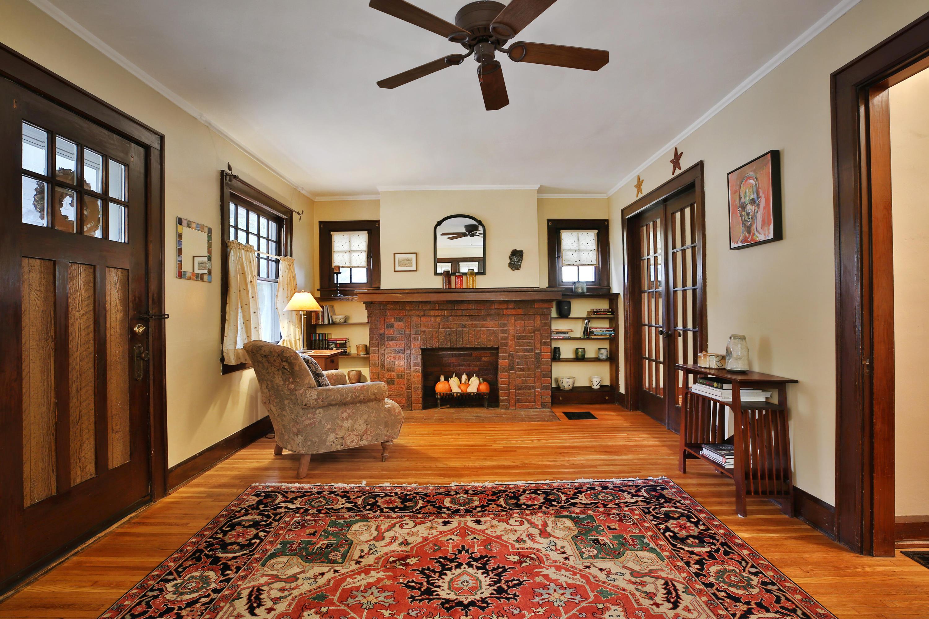 207 Brighton Road Columbus, OH 43202 - Photo 7 of 48 Gallery Image 7