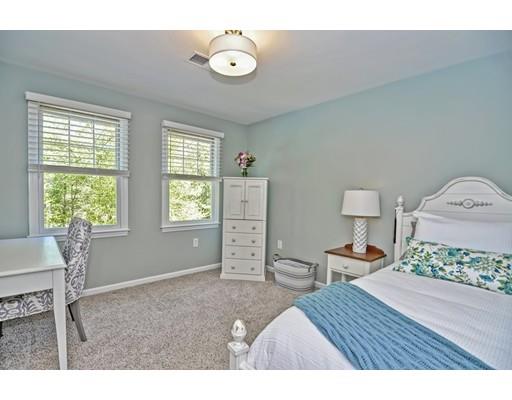 2 McKinley Road Franklin, MA 02038 - Photo 22 of 29 Gallery Image 22