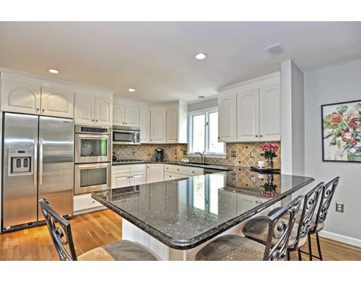 2 McKinley Road Franklin, MA 02038 - Photo 3 of 29 Gallery Image 3