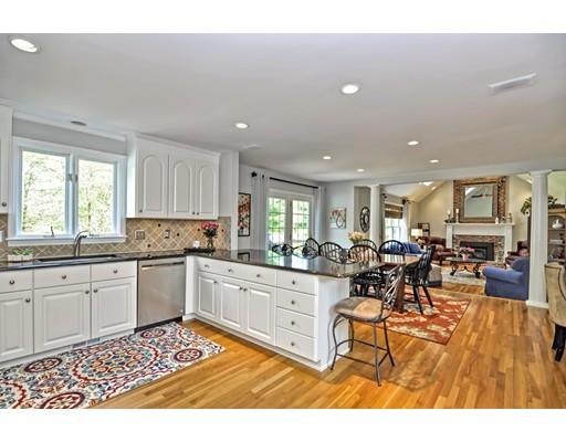 2 McKinley Road Franklin, MA 02038 - Photo 4 of 29 Gallery Image 4