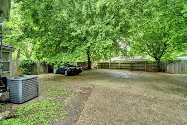 $1,000,000 | 505 East 38th Street, Austin, TX 78705