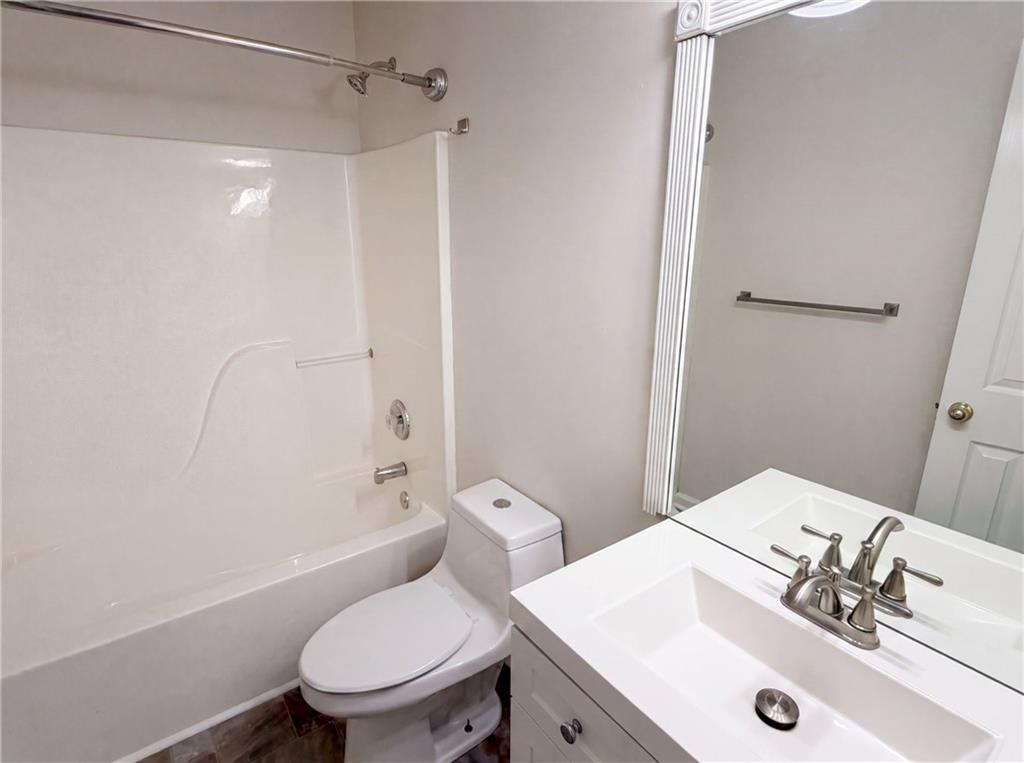 305 Cobb Court Hampton, GA 30228 - Photo 15 of 27