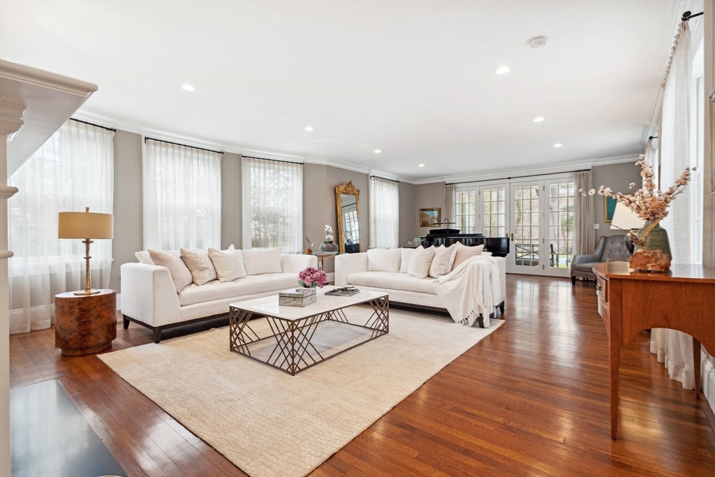 577 Bridge Street Dedham, MA 02026 - Photo 8 of 42 Gallery Image 8