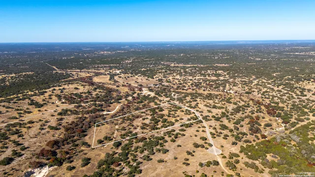 $275,000 | 428 Lester Lane, Junction, TX 76849