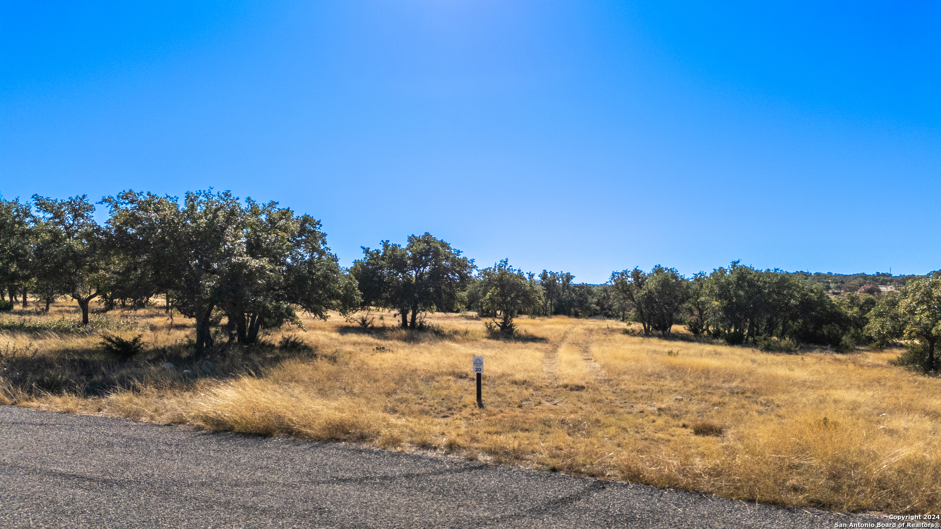 428 Lester Lane Junction, TX 76849 - Photo 8 of 18