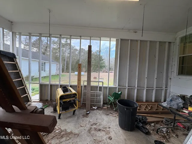 $225,000 | 581 Moselle-Seminary Road, Moselle, MS 39459