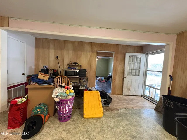 $225,000 | 581 Moselle-Seminary Road, Moselle, MS 39459