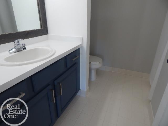 33540 Utica Road Fraser, MI 48026 - Photo 17 of 24 50054796-16.JPG