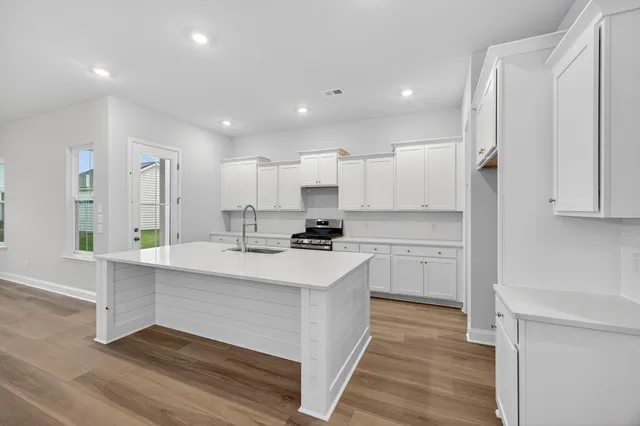 $2,600 | 174 Maritime Way, Summerville, SC 29485