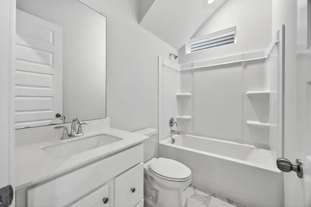 $2,600 | 174 Maritime Way, Summerville, SC 29485