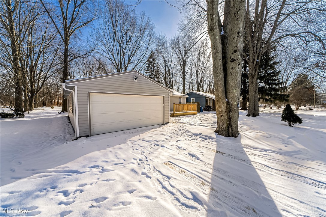 6873 Root Road North Ridgeville, OH 44039 - Photo 4 of 50