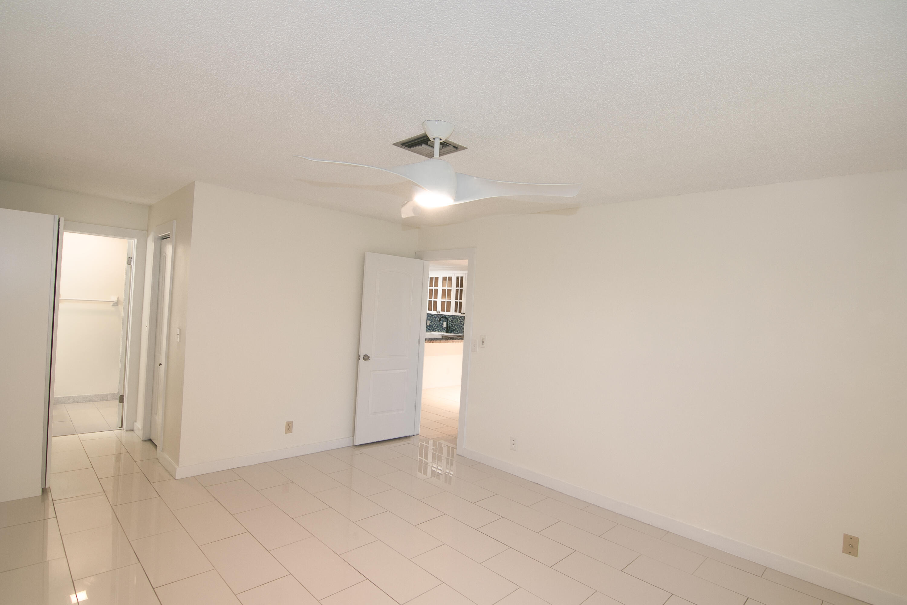 13741 Flora Place, Unit B Delray Beach, FL 33484 - Photo 20 of 34 Bedroom 2