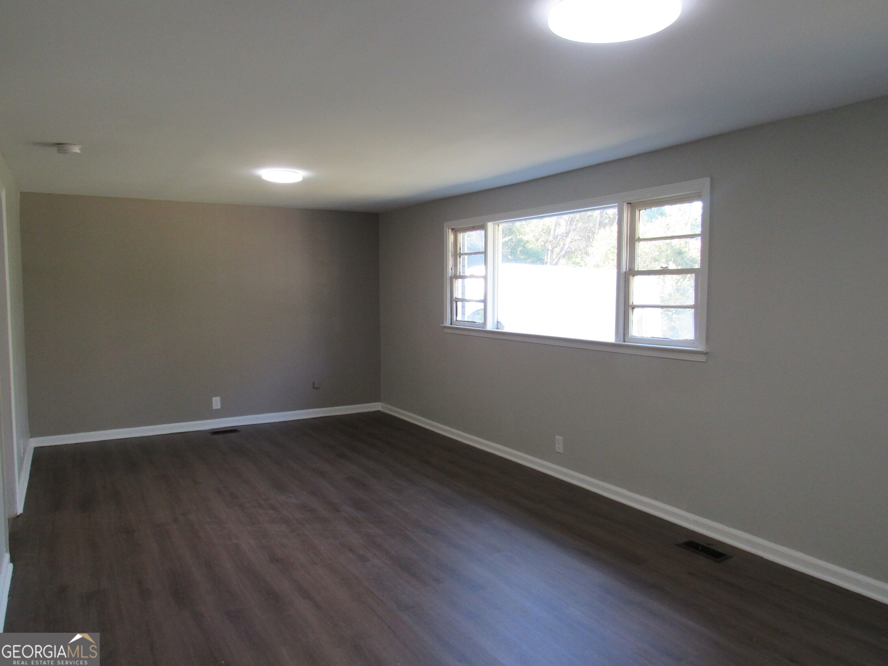 1616 Mathis Circle Macon, GA 31206 - Photo 10 of 28 Gallery Image 10