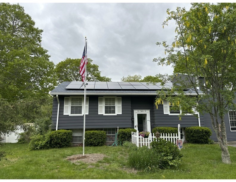 186 Walnut Street Barnstable, MA 02601 - Photo 1 of 21