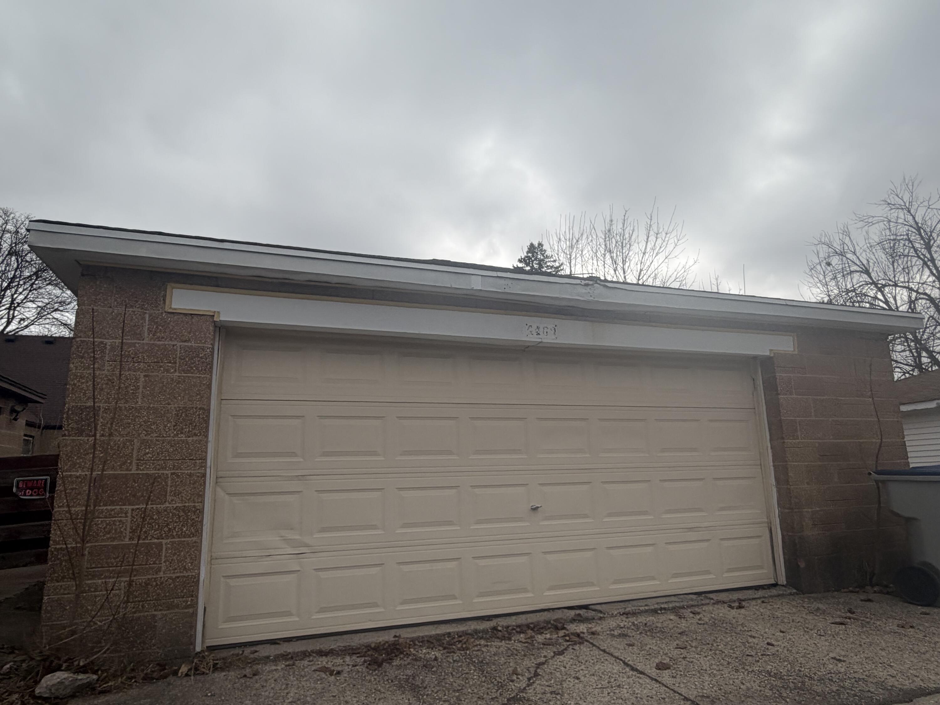 4469 North 64th Street Milwaukee, WI 53218 - Photo 4 of 4 IMG_1461