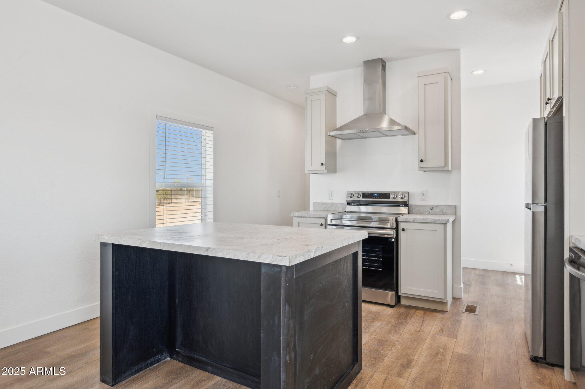 1543 North Ruby Road Maricopa, AZ 85139 - Photo 12 of 32 8-web-or-mls-1543-ruby-rd