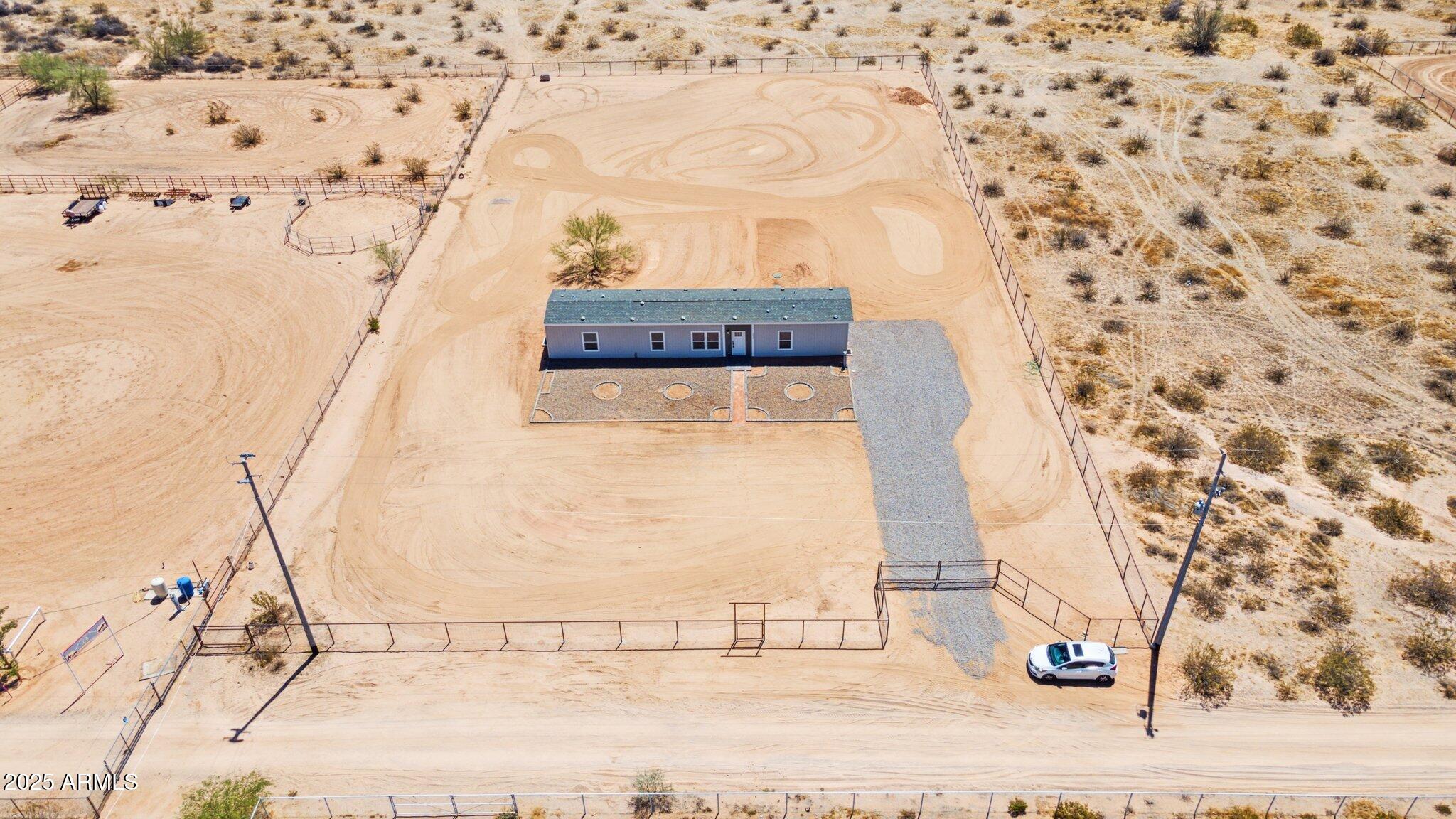 1543 North Ruby Road Maricopa, AZ 85139 - Photo 28 of 32 27-web-or-mls-1543-ruby-rd