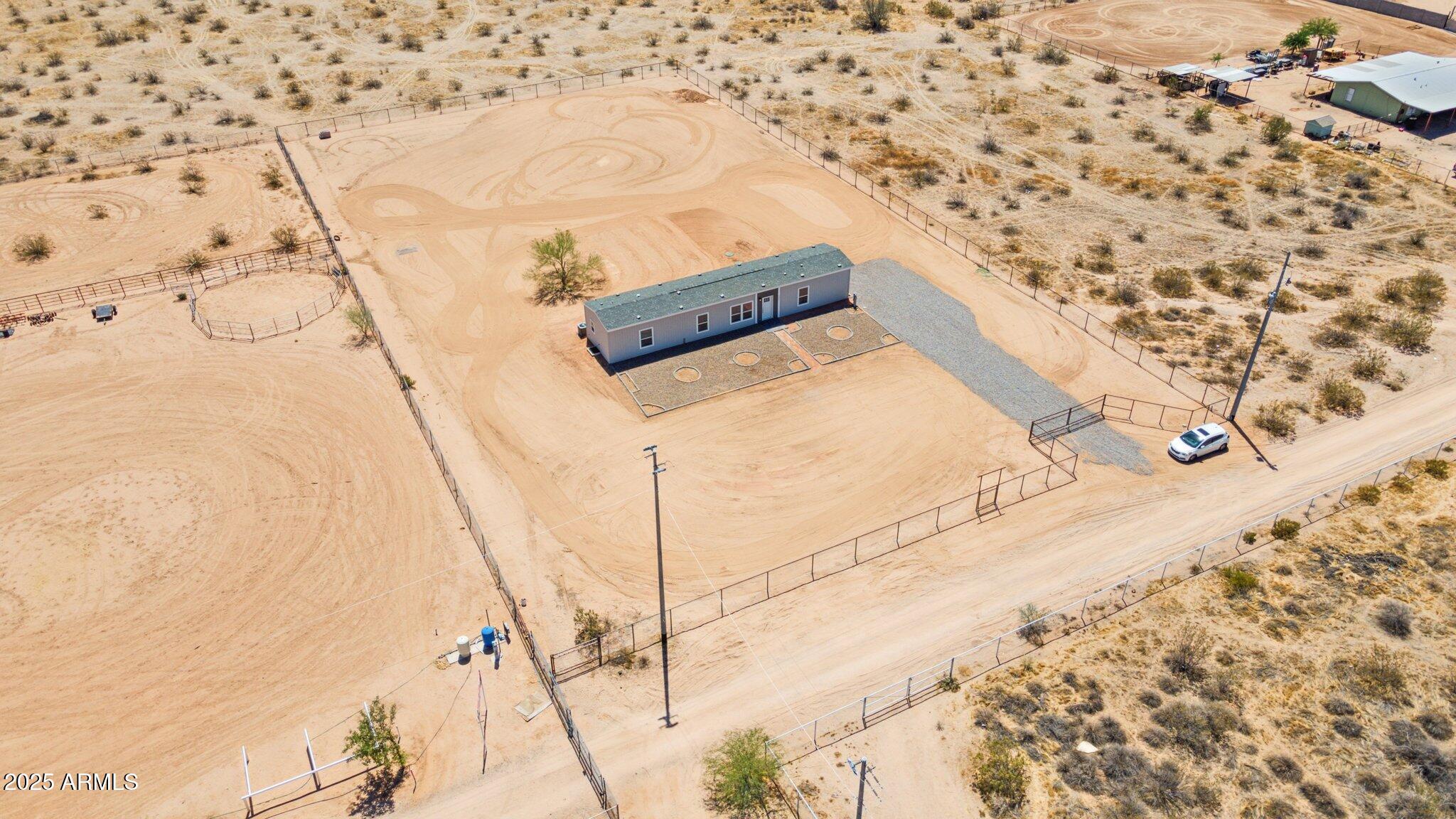 1543 North Ruby Road Maricopa, AZ 85139 - Photo 30 of 32 29-web-or-mls-1543-ruby-rd