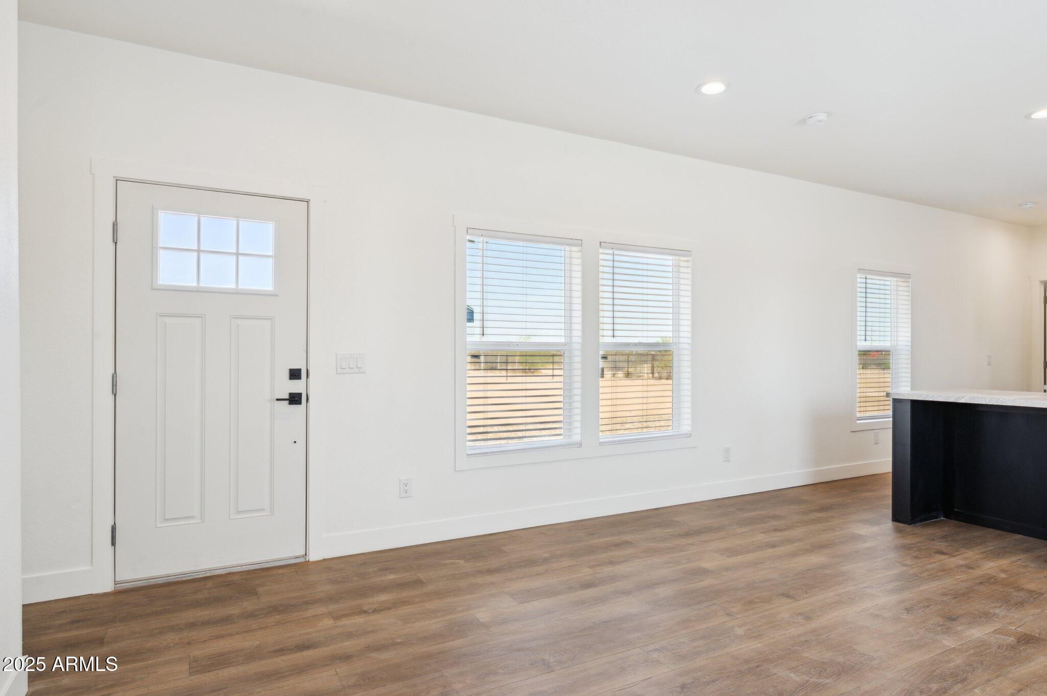 1543 North Ruby Road Maricopa, AZ 85139 - Photo 9 of 32 4-web-or-mls-1543-ruby-rd